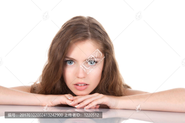 十幾歲的女孩