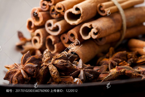 八角和桂皮