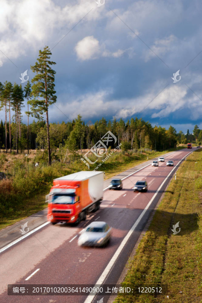 繁忙的公路