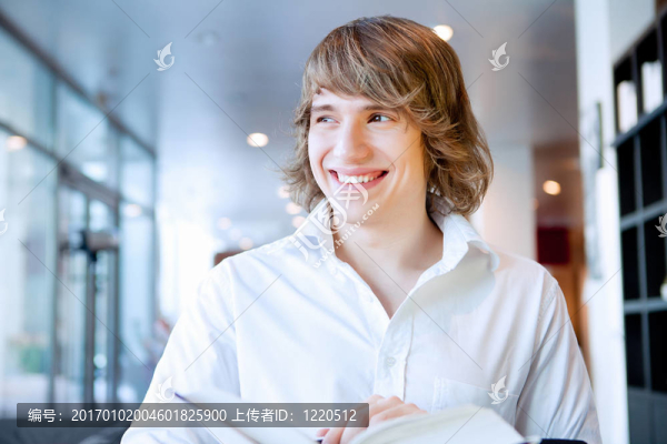 一個年輕英俊男子的肖像
