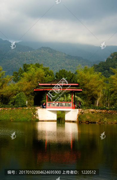 太平湖花園鏡