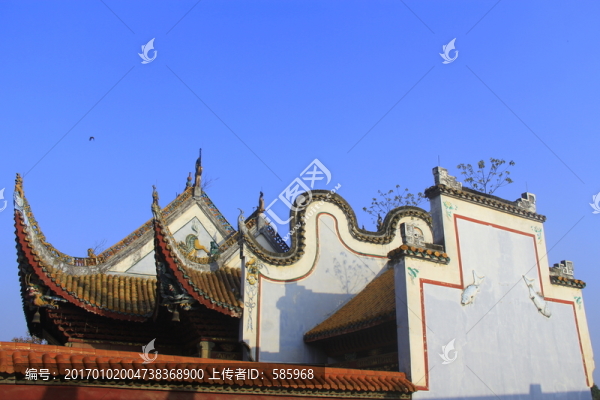 寺廟房檐