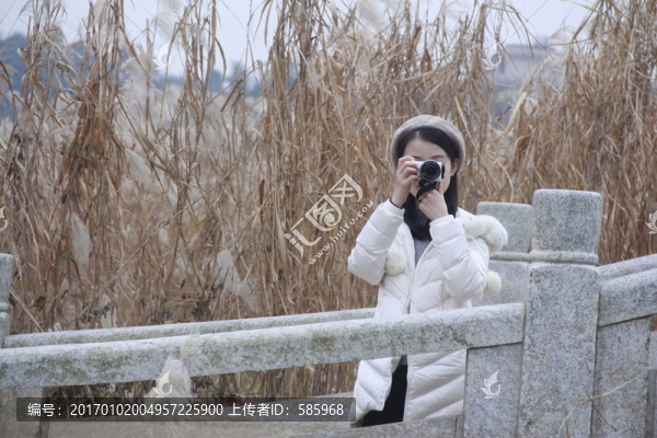 美女?dāng)z影師
