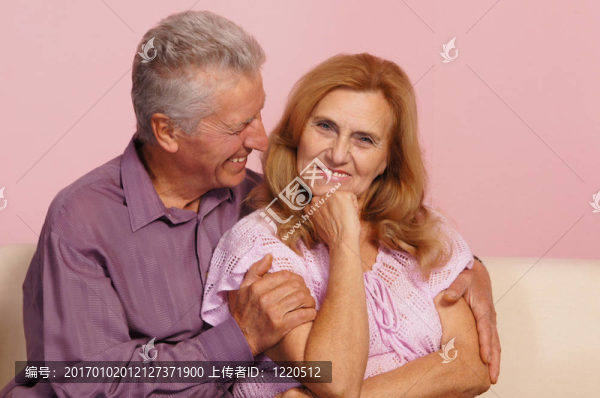 可愛的老夫婦