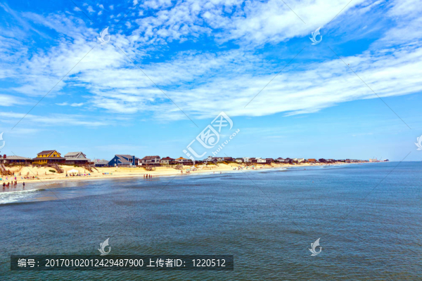 美麗的海灘在外銀行在美國