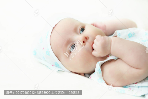 嬰兒肖像