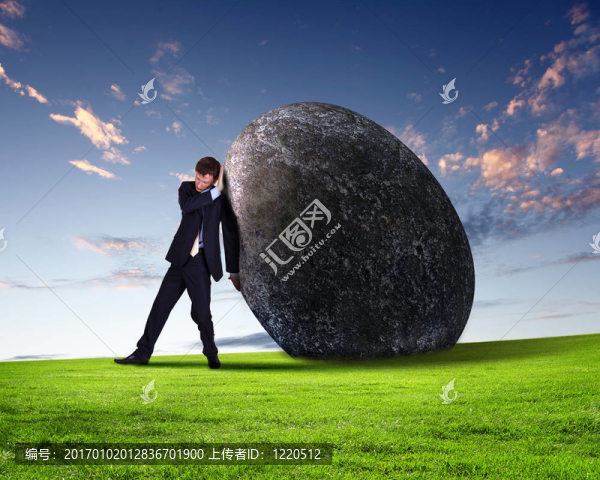 商人滾一塊大石頭