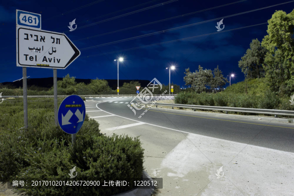 晚上公路