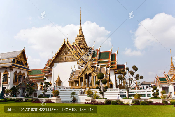Phra,tinang圍裙phimok寺亭在宏偉的宮殿