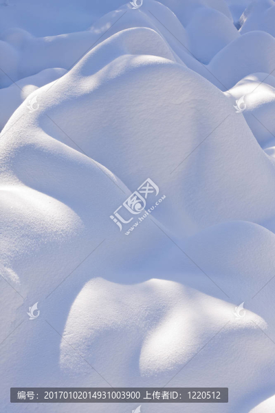 山上的雪