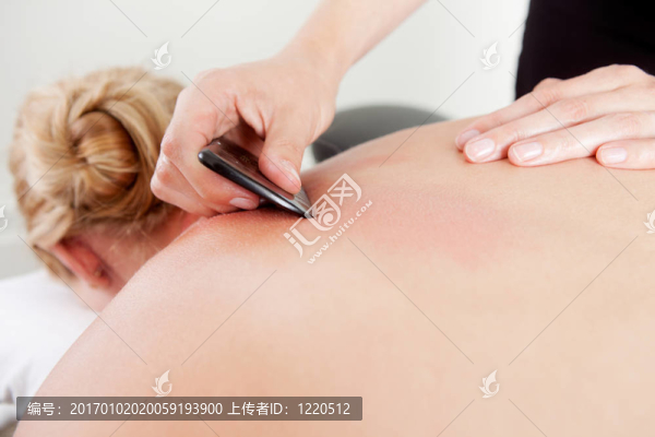 刮痧