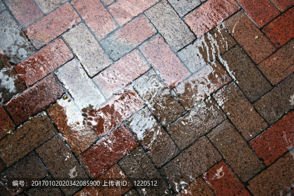 老步行磚鋪路