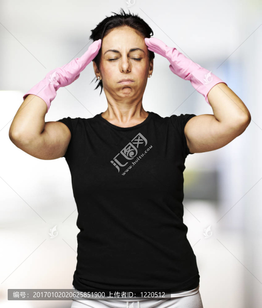 女人頭痛