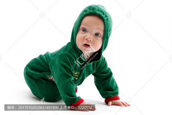 穿著白色背景的小精靈服裝