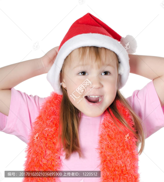 白色背景下的小女孩