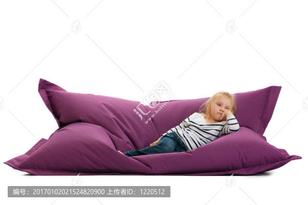 無(wú)聊女孩的工作室鏡頭