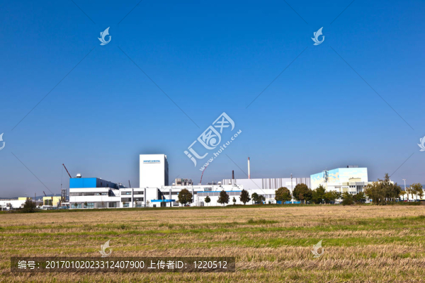 風(fēng)景優(yōu)美的工業(yè)園區(qū)建筑