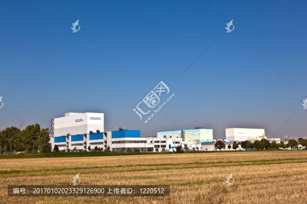 風(fēng)景優(yōu)美的工業(yè)園區(qū)建筑