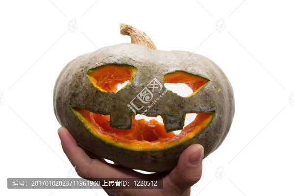 手持萬圣節(jié)南瓜