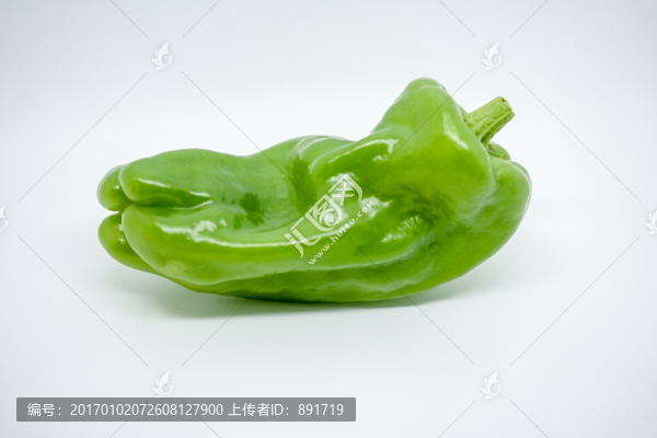 一個(gè)辣椒,青辣椒