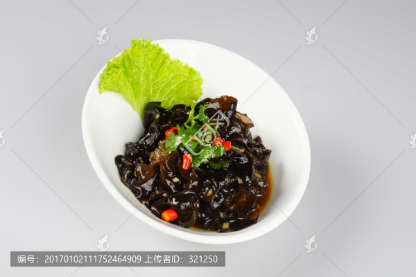 涼拌木耳