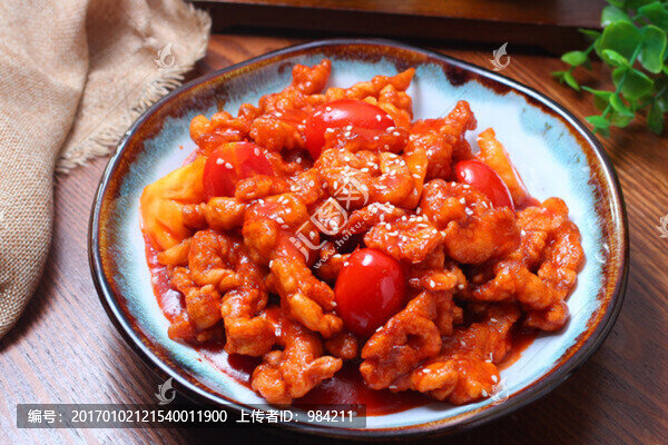菠蘿咕咾肉