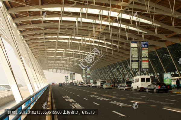 浦東機場二號航站樓