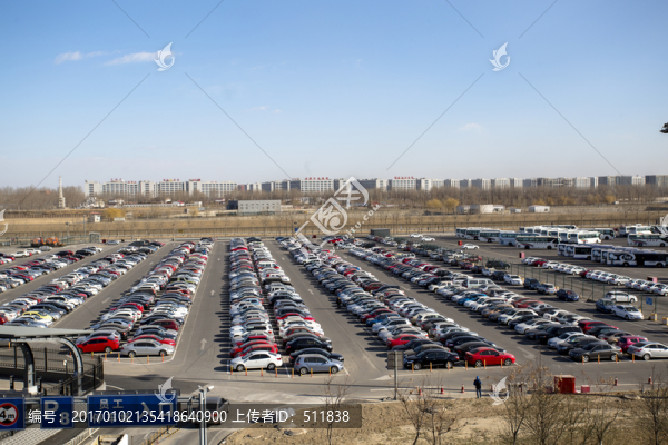 首都機(jī)場(chǎng)T3航站樓停車(chē)場(chǎng)