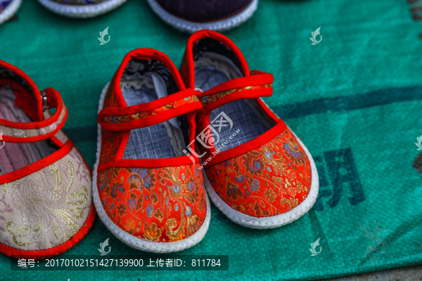小孩布鞋