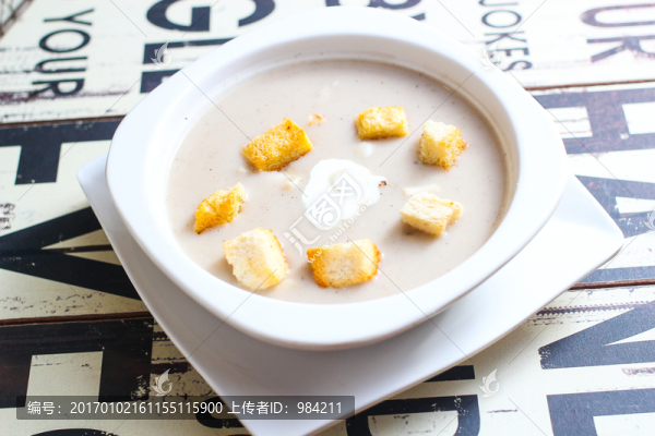 奶油蘑菇湯-匯圖網(wǎng) www.fosd68.com 奶油蘑菇湯