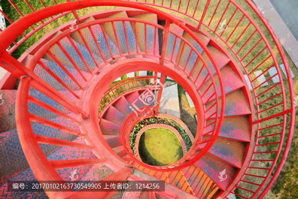 旋轉(zhuǎn)樓梯
