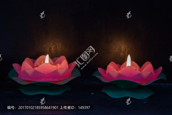 蓮花燈燭