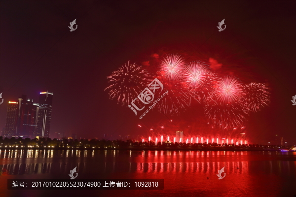 節(jié)日煙花