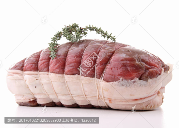孤立的烤牛肉