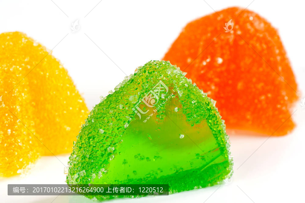 白色背景的果凍軟糖