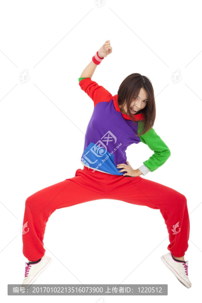 亞洲青年女子在白色背景下翩翩起舞