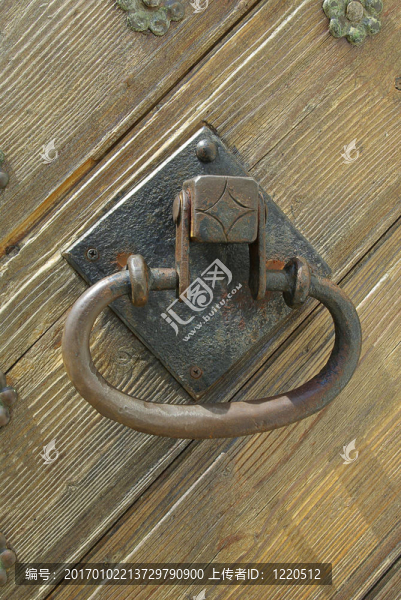 舊門環(huán)
