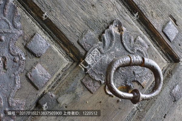 舊門環(huán)