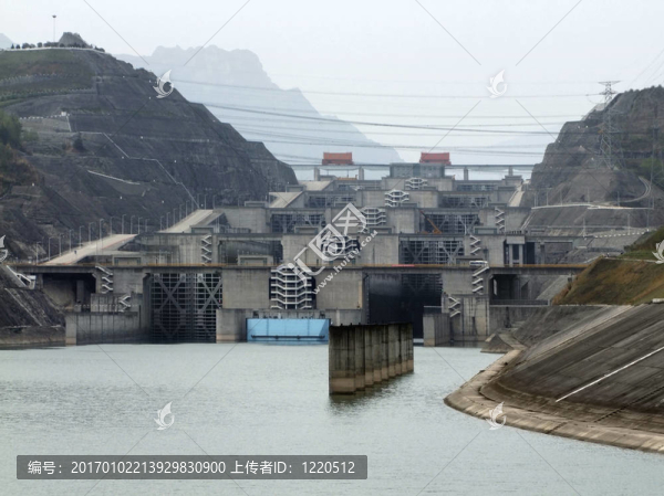 三在中國三峽大壩