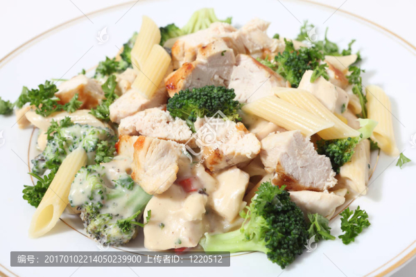 烤雞肉西蘭花配意大利面