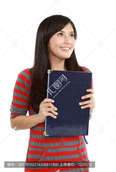 微笑的年輕女子