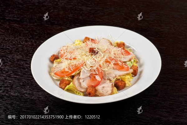 雞肉魚片沙拉