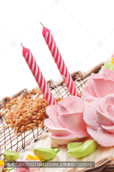 生日蛋糕配蠟燭