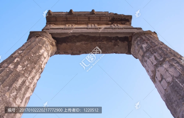 在古代pantikapey柱?？坛?；克里米亞；烏克蘭