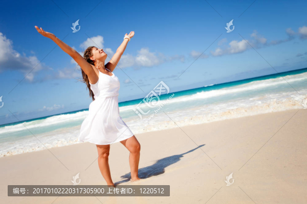 海灘上的女人