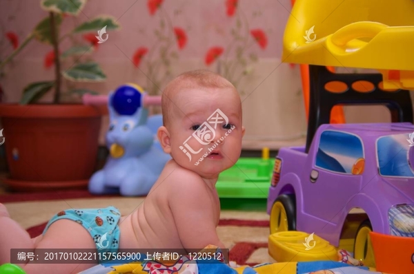 小男孩