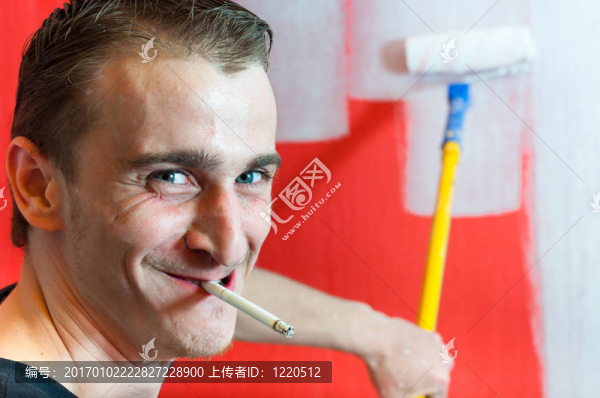 畫(huà)家在后臺(tái)工作