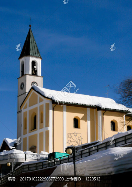 雪中教堂-匯圖網(wǎng) www.fosd68.com 雪中教堂