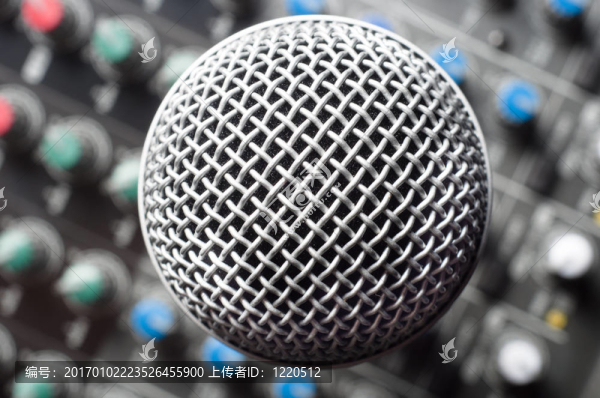 音頻混音器與michrophone部分