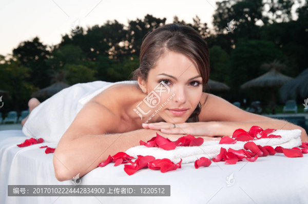 美女一天SPA